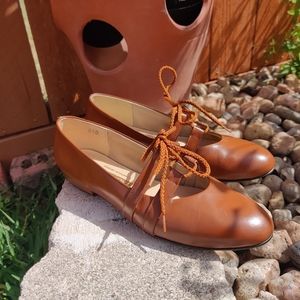 Women's Cut-Out flat Oxford Heeled